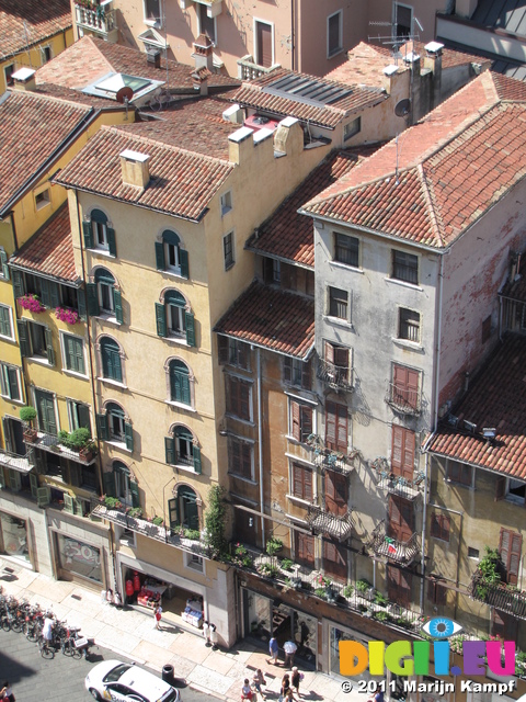 SX19169 Tall houses from Lamberti Tower, Verona, Italy